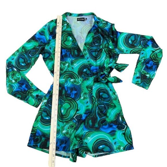 Pretty Little Thing Blue Marble Print Wrap Collared Short Romper 0 - Picture 7 of 12